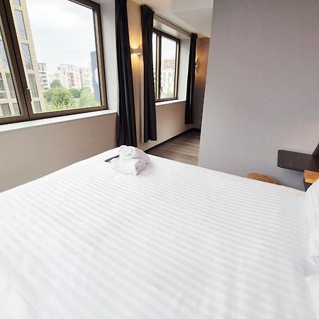 Easyhotel Paris Nord Aubervilliers Esterno foto