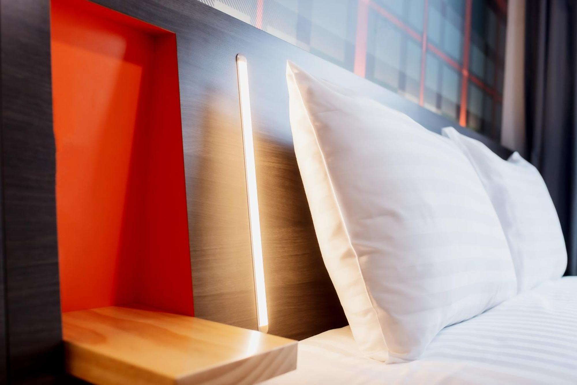 Easyhotel Paris Nord Aubervilliers Esterno foto