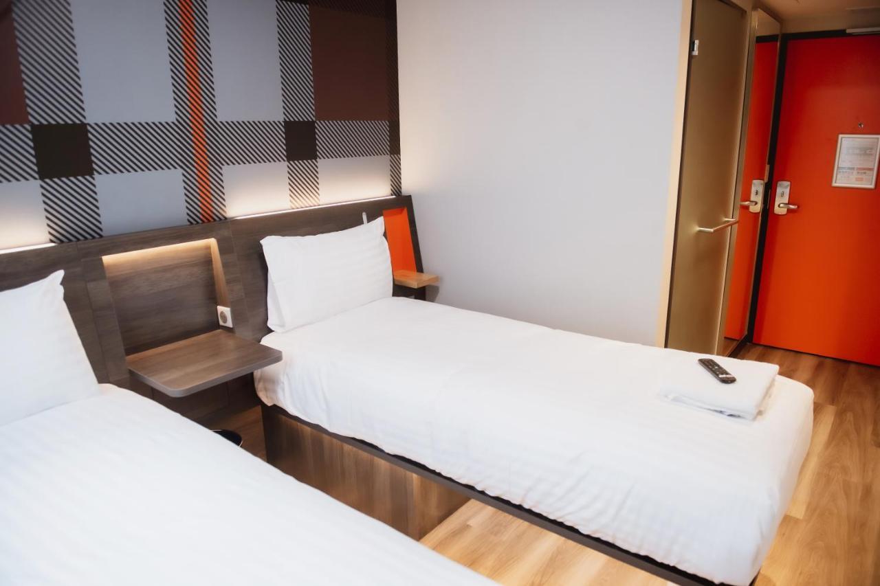 Easyhotel Paris Nord Aubervilliers Esterno foto