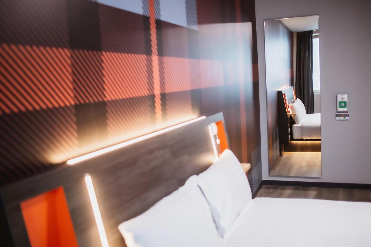 Easyhotel Paris Nord Aubervilliers Esterno foto