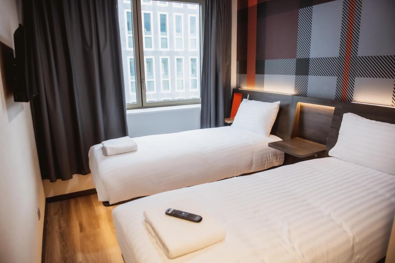 Easyhotel Paris Nord Aubervilliers Esterno foto