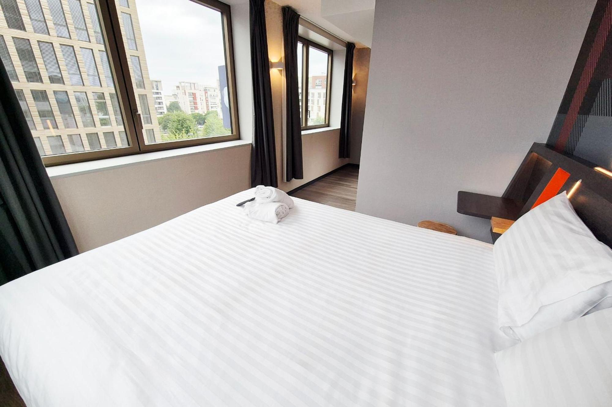 Easyhotel Paris Nord Aubervilliers Esterno foto